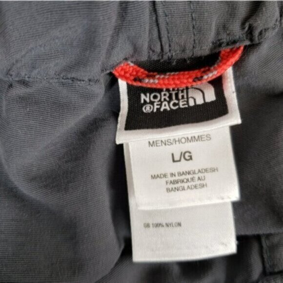 North Face Men's Grey Paramount Nylon Cargo Shorts Elastic Waist Size Large - Picture 8 of 15